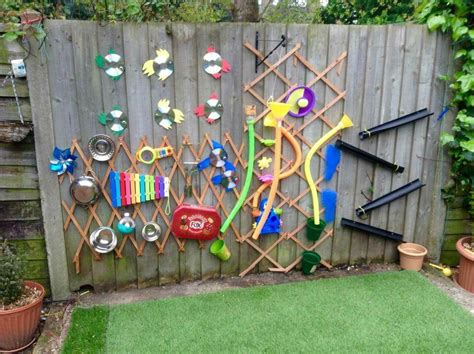 What to do with a kids discovery garden? Music / Water wall sensory garden ASD | Sensory garden ...