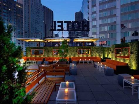 The 10 Best Rooftop Bars In Nyc Not Really Food But