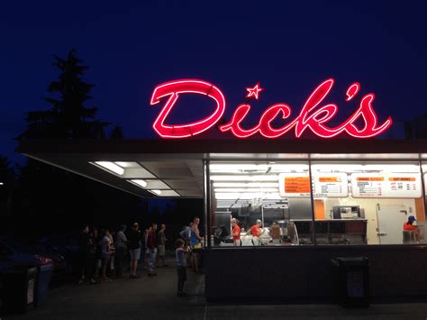 Seattle Institution Dicks Drive In After Taking Cash Only For 62 Years To Accept Credit And