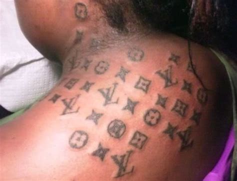 Nick cannon has transformed his mariah tattoo on his back, signaling that divorce will take place soon. 11 Tattoos The Owners Probably Regret | Zikoko!