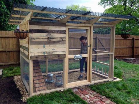 Gallineros Caseros 🥇 Cómo Montarlos Dónde Comprar Online【2020】 Diy Chicken Coop Plans