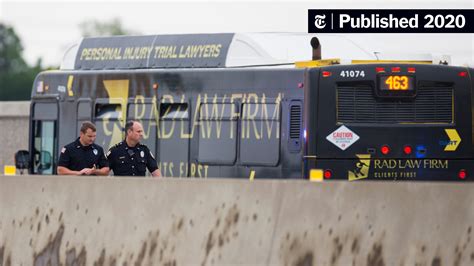 Texas Bus Hijacking Leaves 2 Officers Wounded And Gunman Dead The New