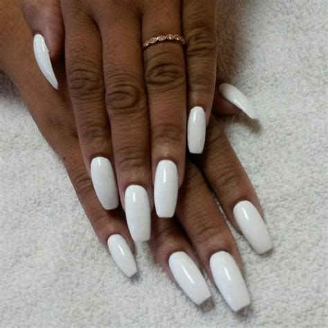 All White In 2019 White Acrylic Nails Girls Nails Nails