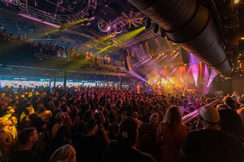 Best Music Venue: Brooklyn Bowl - Las Vegas Weekly
