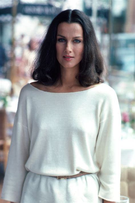 Veronica is a beautiful person. Poze Veronica Hamel - Actor - Poza 9 din 16 - CineMagia.ro