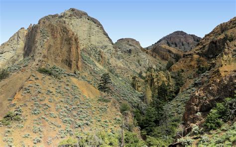 Kamloops is a city of 90,000 people (2016, 104,000 in the metro area) in the central interior of british columbia. Top 5 Unique Hikes in Kamloops