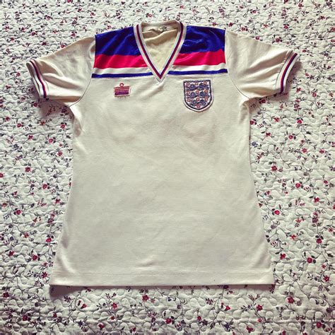 Welcome to classic football shirts home of classic rare retro vintage football shirts from your soccer teams history. England Home football shirt 1980 - 1983.
