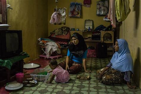 Rohingya Women Flee Violence Only To Be Sold Into Marriage The New York Times