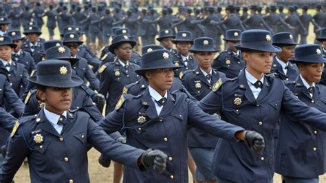 Saps Receives Over 530 000 Applications For Only 7 000 Positions