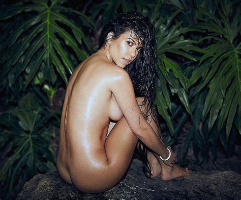Kourtney Kardashian Leaked Nudes Celebrity Photos Leaked