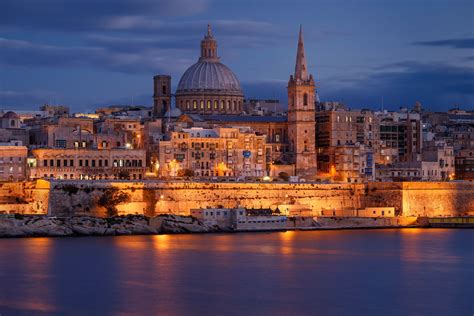 Sliema Malta Informazioni Per Visitare La Città Lonely Planet