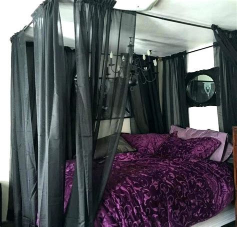 This black canopy bed curtains is made from smooth organic cotton material, environmentally friendly and cozy. black KING bed GOTHIC - Google Search | Canopy bed ...