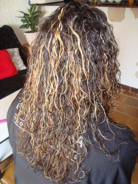 Resultat Permanente Cheveux Long Par Sandiecoiffure Blog Les Arcs Sur