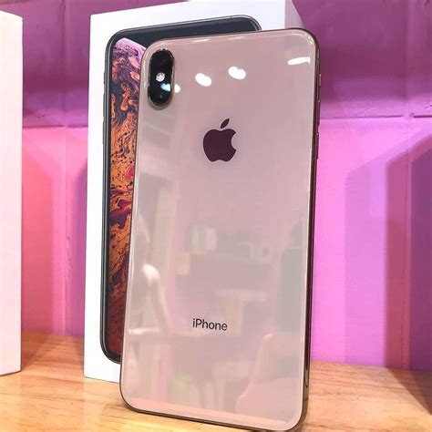 Iphone Xs Max Gold Follow Us Undiscoveredtech Tech Technology