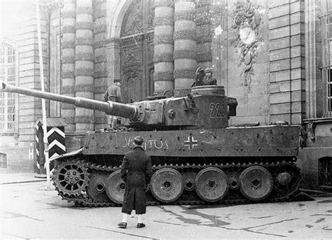 1380x960 Beautiful German Tiger 1 WW2 R TankPorn