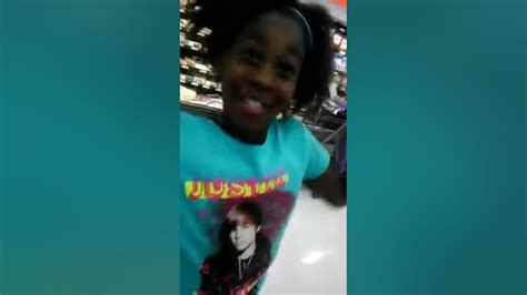 Ratchet Girl Jerking In Walmart Youtube