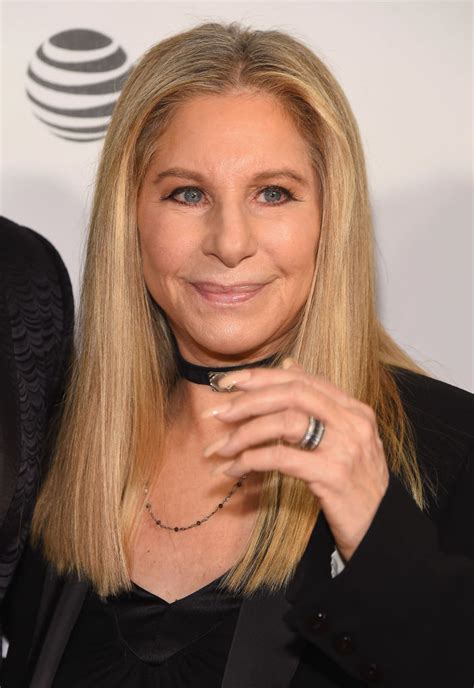 2,695,141 likes · 106,421 talking about this. Barbra Streisand, la diva - Foto 30 - iO Donna