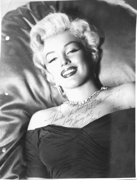 Lot Authentic Marilyn Monroe Autograph Signature Photograph Photo