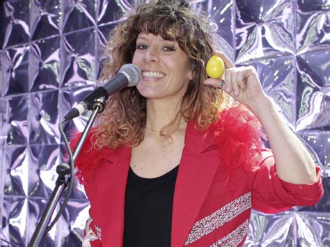 Didier bourdon interprète un monologue de molière, extrait de l'impromptu de versailles. Magali Ripoll, Noubliez pas les paroles : "Nagui nous met ...