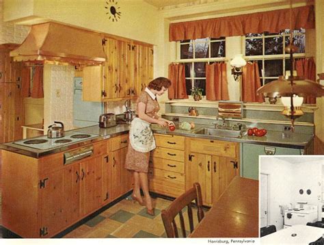 Find great deals on ebay for retro kitchen cabinets. 1960's kitchens, bathrooms & more | Retro renovation, Pine ...