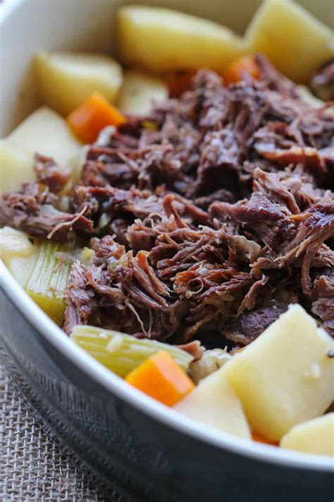 Slow cooker roast beef