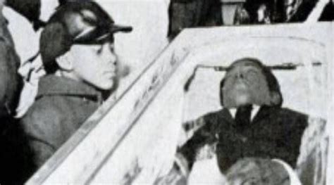 31 Photos From Celebrity Open Casket Funerals ~ Sam Cooke 1964 Age 33 Sam Cooke Death Sam