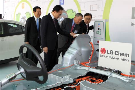 Lg To Open Europes Largest Ev Battery Factory In Poland Next Year