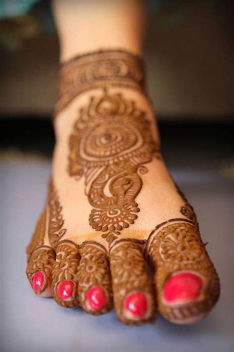 Latest Wedding Bridal Mehndi Designs Collection 2020