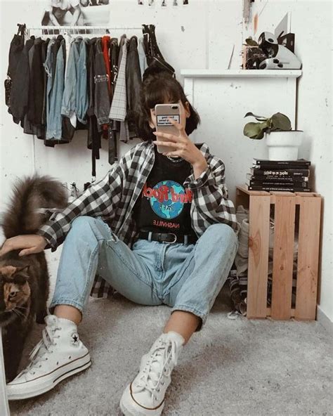 How To Style Converse Society19 In 2020 Indie Outfits Aesthetic Clothes Retro Outfits