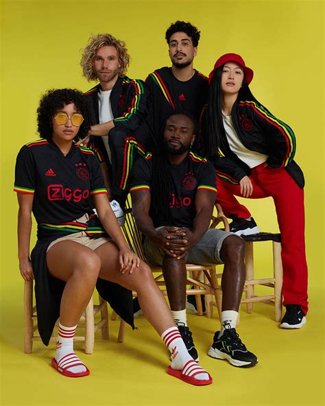 El Ajax Se Inspira En Bob Marley Para Su Tercera Equipación Con Adidas