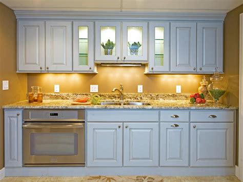 Refacing them might be the best solution. Ideas for Refacing Kitchen Cabinets: HGTV Pictures & Tips ...