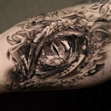 Pin By Allan Ameljušenko On Tattoo Reptile Eye Tattoo Reptile Eye