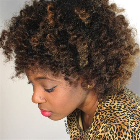 India's demonstrates how to achieve a twisted bantu knot out style on natural hair.visit this post on our website for more photos! Pin on Bantu Knots|Natural Hair