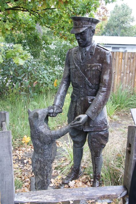 Winnie The Little Black Bear Saved In Wwi And Immortalised In Fiction