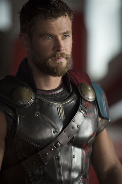 Chris Hemsworth On Thor Ragnarok Mcu Connections And