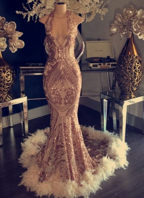 Halter Neck Appliques Mermaid Prom Dresses Sexy Champagne Feather