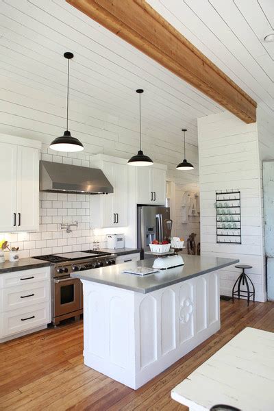 15 Amazing White Modern Farmhouse Kitchens City Farmhouse