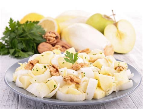 Recette Salade D Endives La Pomme Et Aux Noix