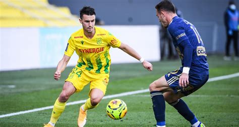 Fc nantes performance & form graph is sofascore football livescore unique algorithm that we are generating from team's last 10 matches, statistics, detailed analysis and our own knowledge. FC Nantes : Der Zakarian dénonce l'agression d'un joueur à ...