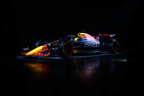 Oracle Red Bull Racing Rewards Fan Loyalty