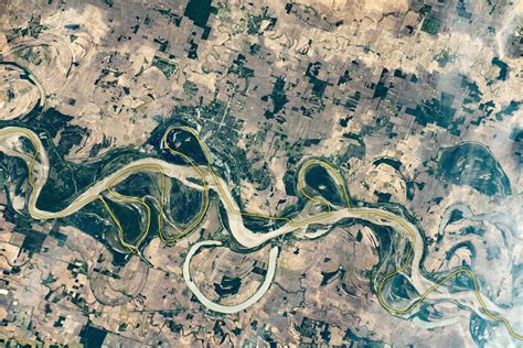 Meandering Mississippi River Photo Taken By Astronaut On Space Station