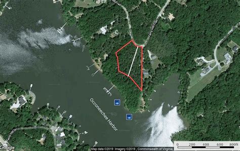 Because of the vastness of this recreation area, kerr lake offers hundreds of wooded tent and trailer campsites, many of them on the water's edge. Waterfront Lots In Ferry Hill On Buggs Island Lake, Va