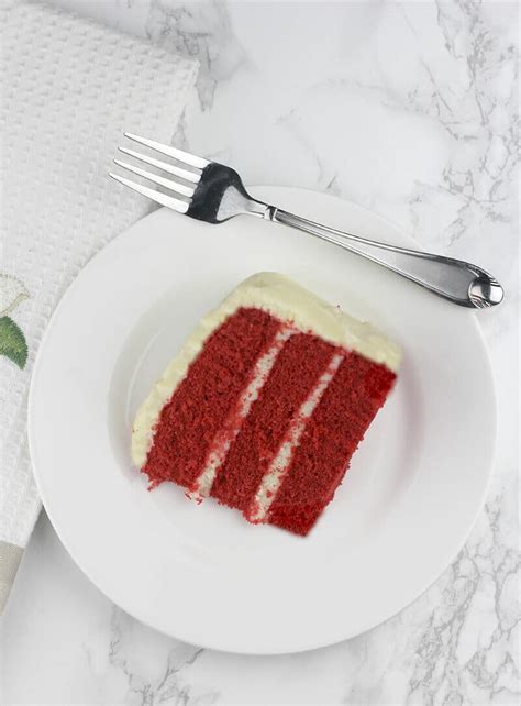 An iconic cake with great texture, flavors and frosting! The Best Red Velvet Cake with Cream Cheese Frosting