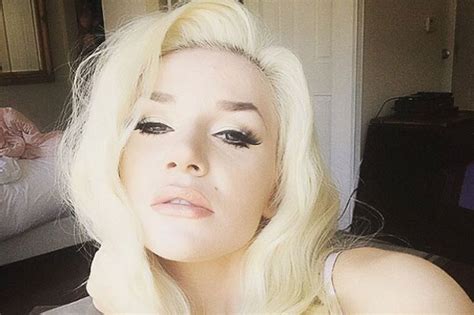 Courtney Stodden Shaves Hair Marks New Begining Of Her Life After