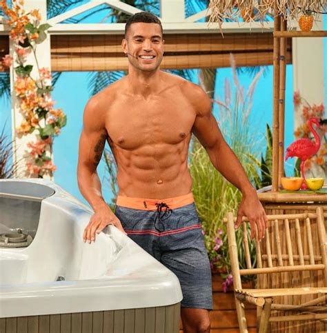 Alexis Superfan S Shirtless Male Celebs The Price Is Rights Devin Goda