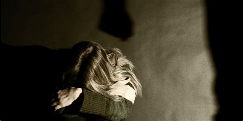 Son histoire est marquée par le 3 mars 2019 julie douib une mère de famille était tuée par son ex compagnon à son domicile de. Julie, 34 ans, est la trentième victime de féminicide en ...