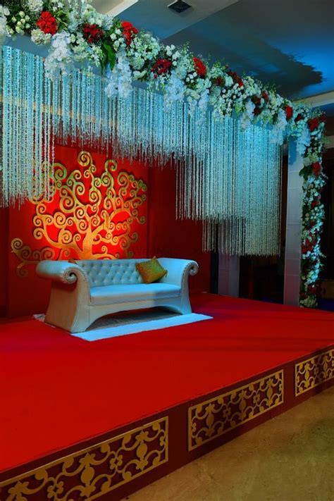 The best gift for silver jubilee wedding anniversary is the gift that you chose carefully by considering both the people involved. Golden Jubilee Anniversary Celebration - The Art of ...