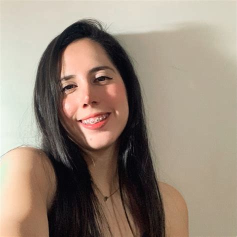 Daniela Valle Representante De Ventas Smartbuy Linkedin