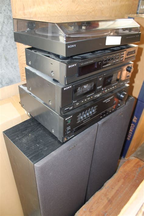 Lot Of Sony Stereo Components Record Player And Speakers Big Valley