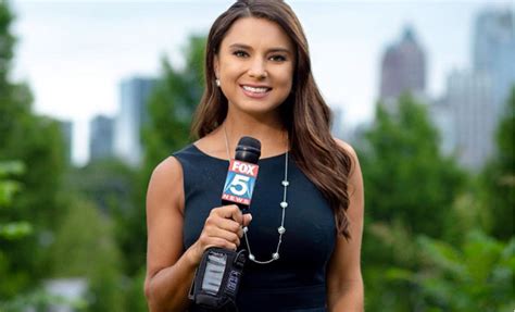 10 Facts About Natalie Fultz Gorgeous News Reporter From Fox 5